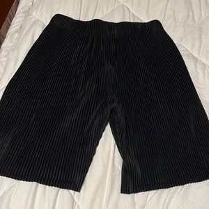 Pleated Shorts